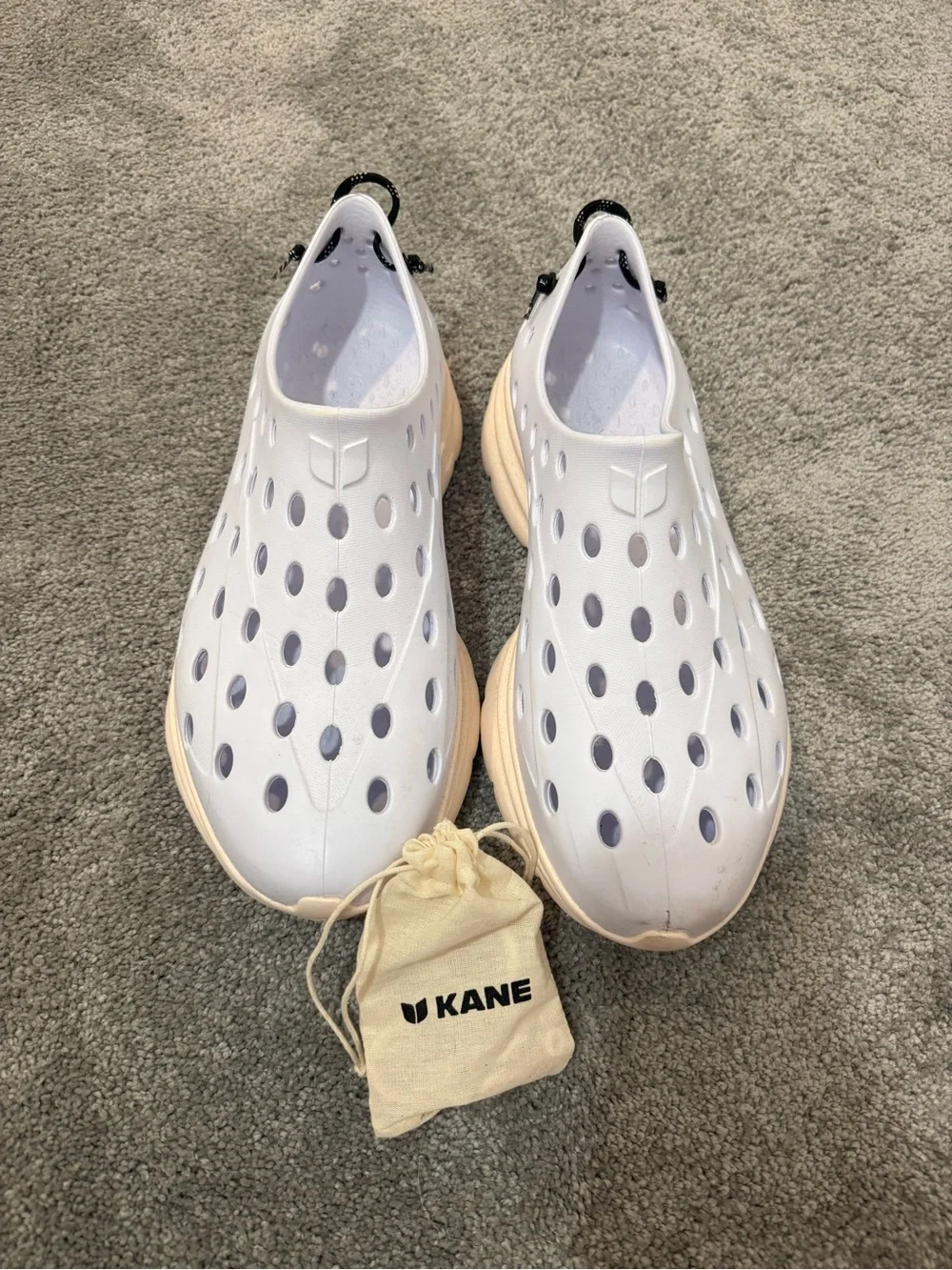 Kane Revive Active Recovery Shoe